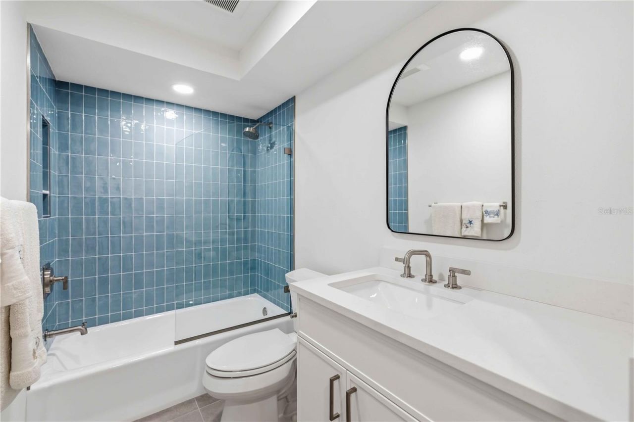 3420 Wild Oak Bay Boulevard, Unit 119, Bradenton, FL 34210 Photo