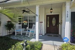 568 Pointe Of Oaks Road photo 4