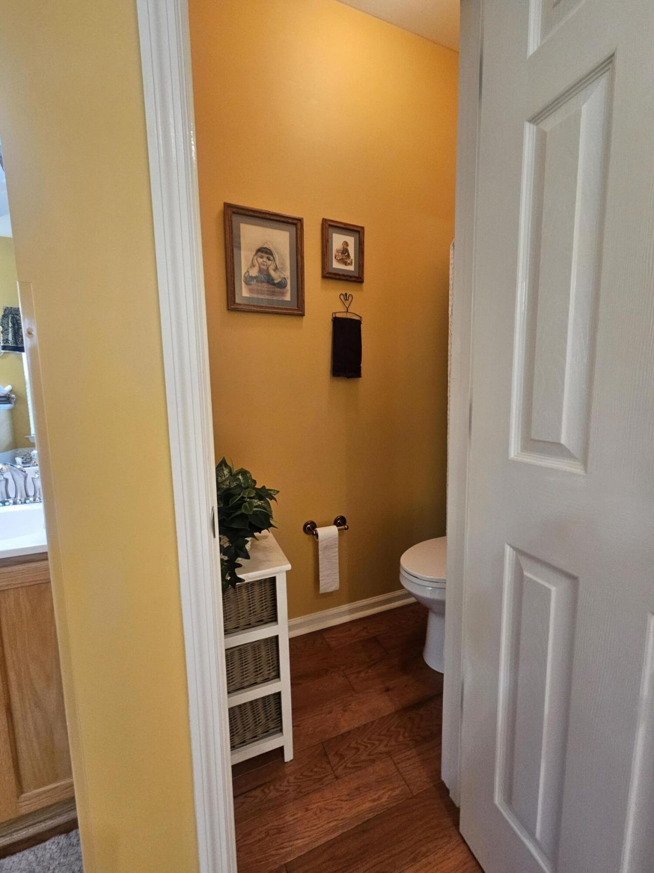 568 Pointe Of Oaks Road Photo 22