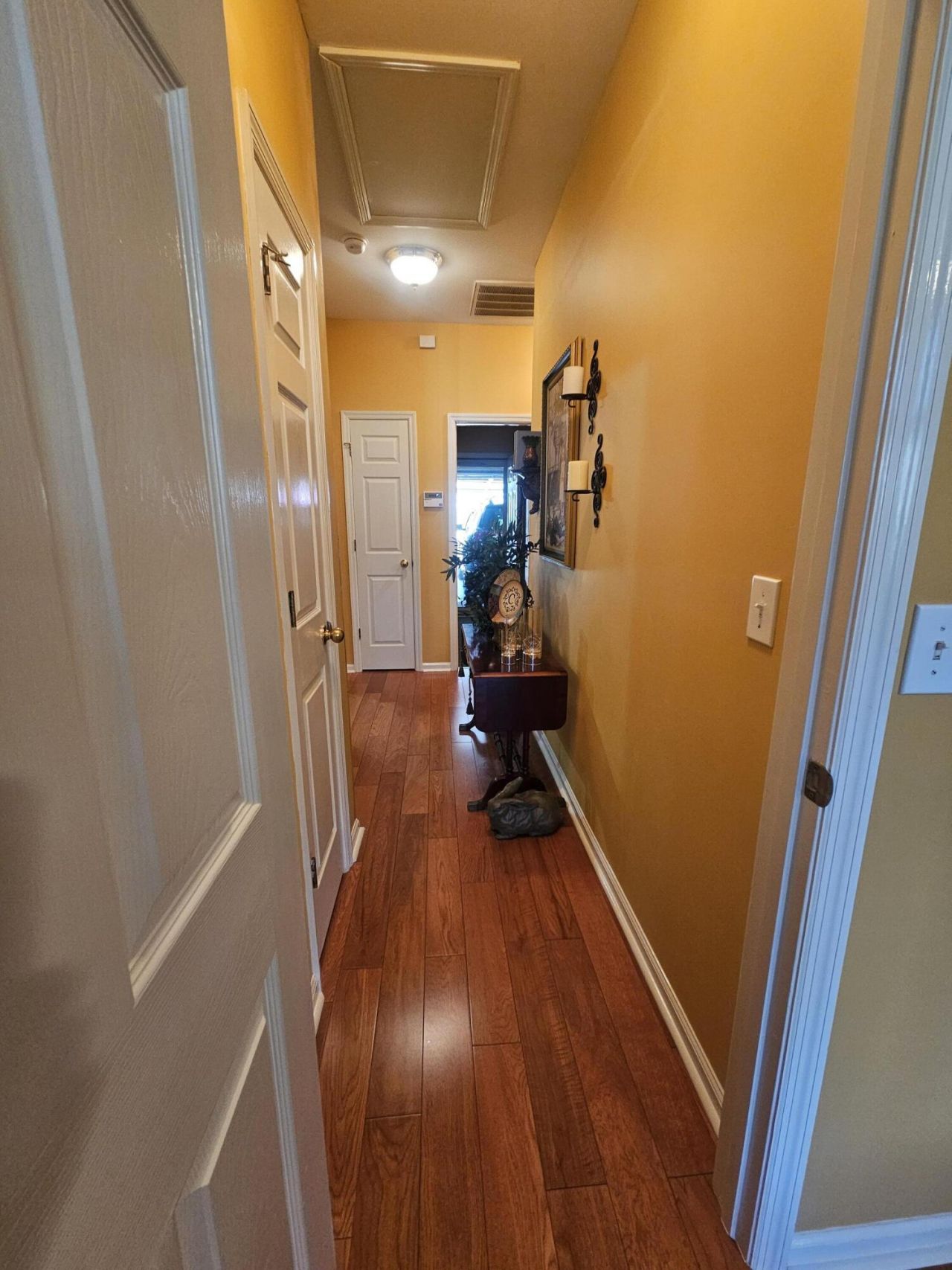 568 Pointe Of Oaks Road Photo 24