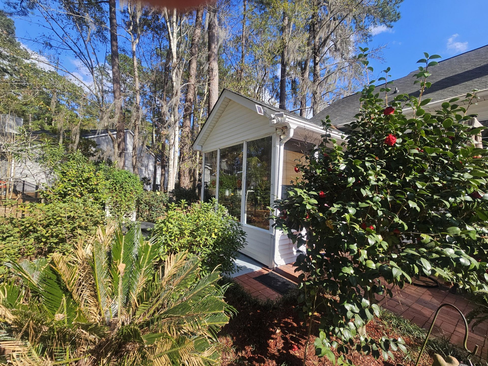 568 Pointe Of Oaks Road Photo 34