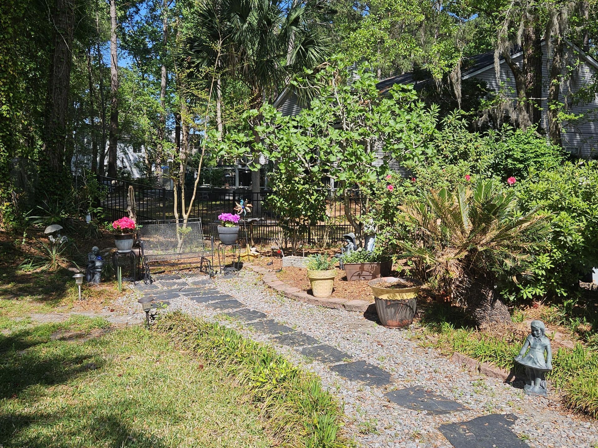 568 Pointe Of Oaks Road Photo 38