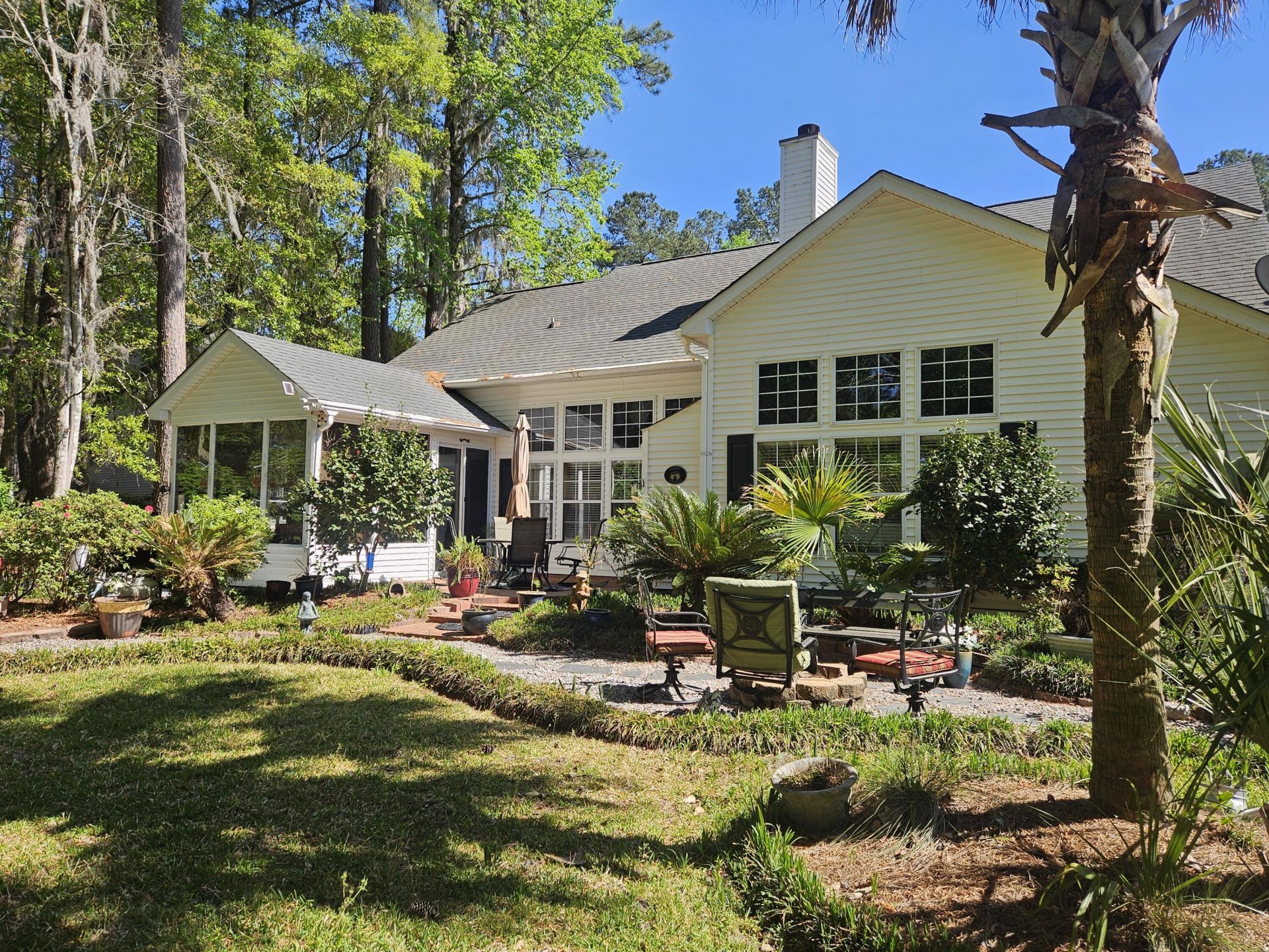 568 Pointe Of Oaks Road Photo 40