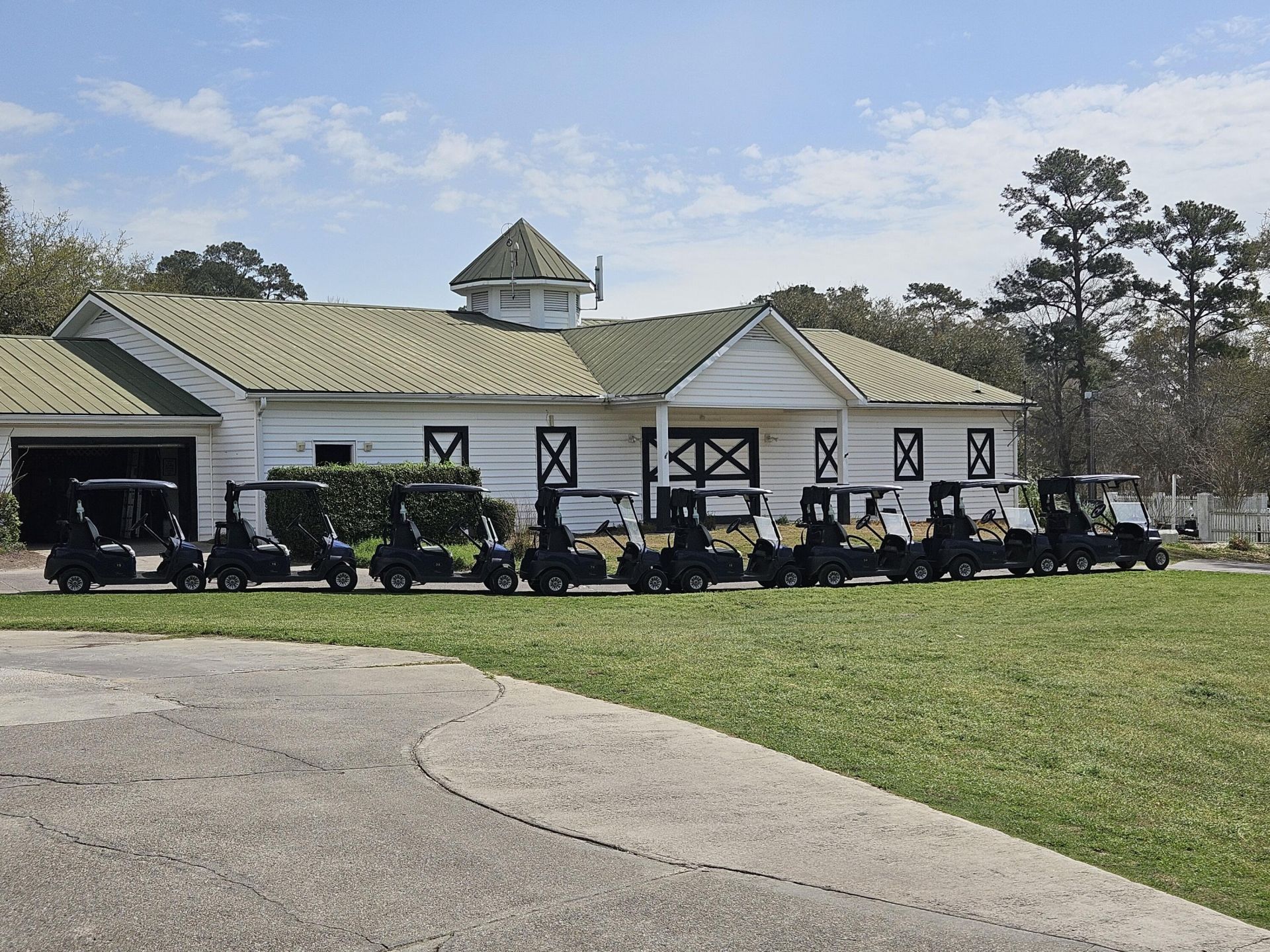 568 Pointe Of Oaks Road Photo 48