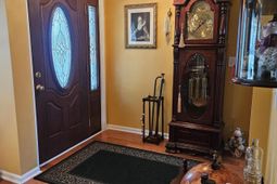 568 Pointe Of Oaks Road photo 4