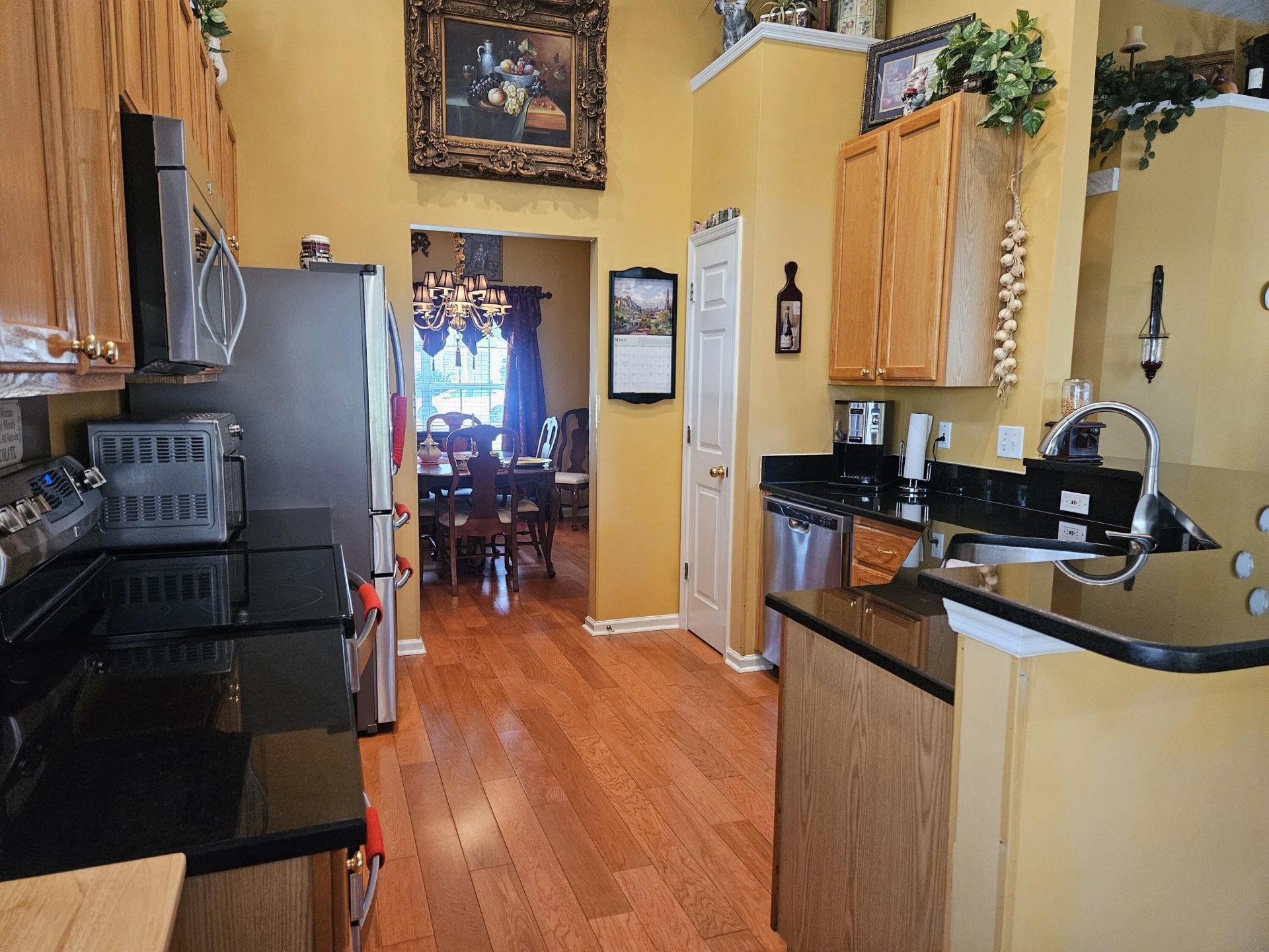 568 Pointe Of Oaks Road Photo 9