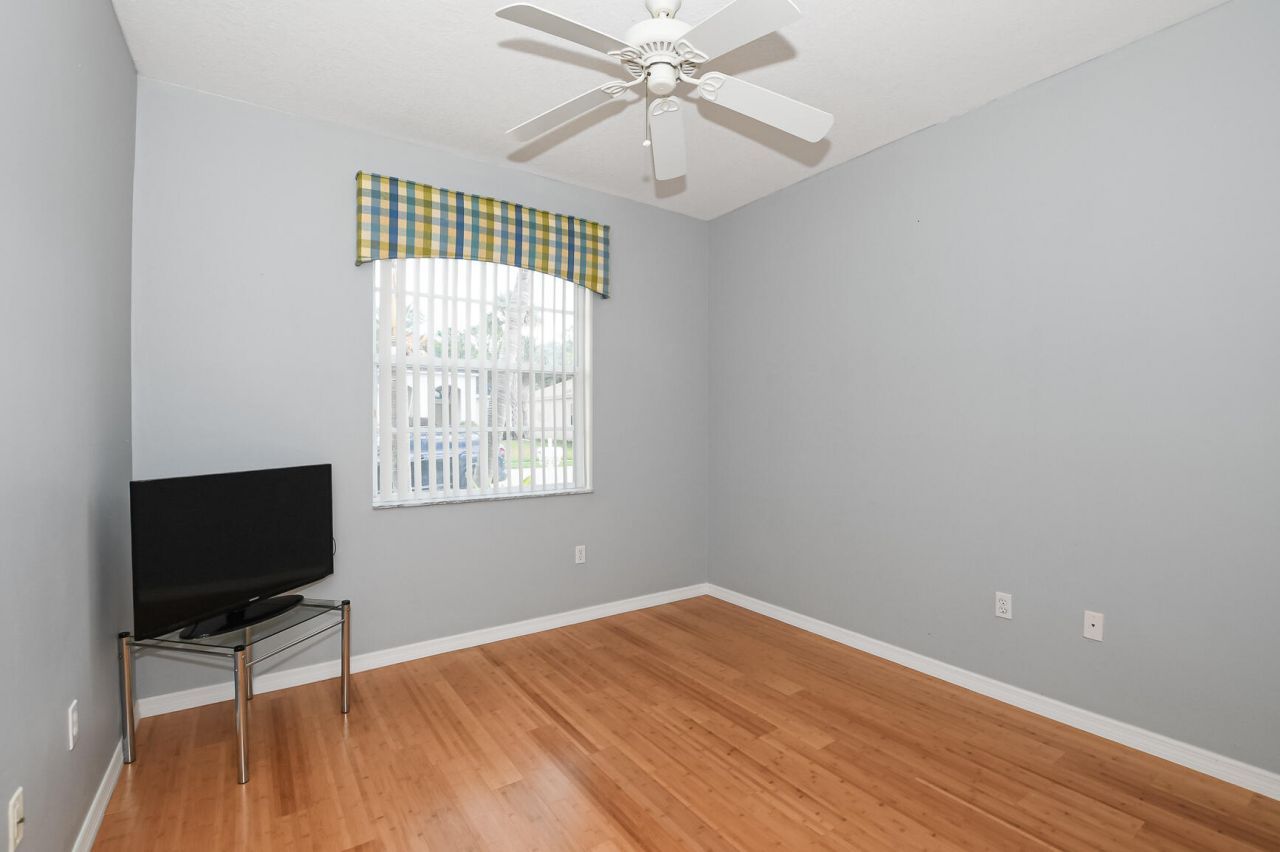 350 SW Lake Forest Way, Port Saint Lucie, FL 34986 Photo