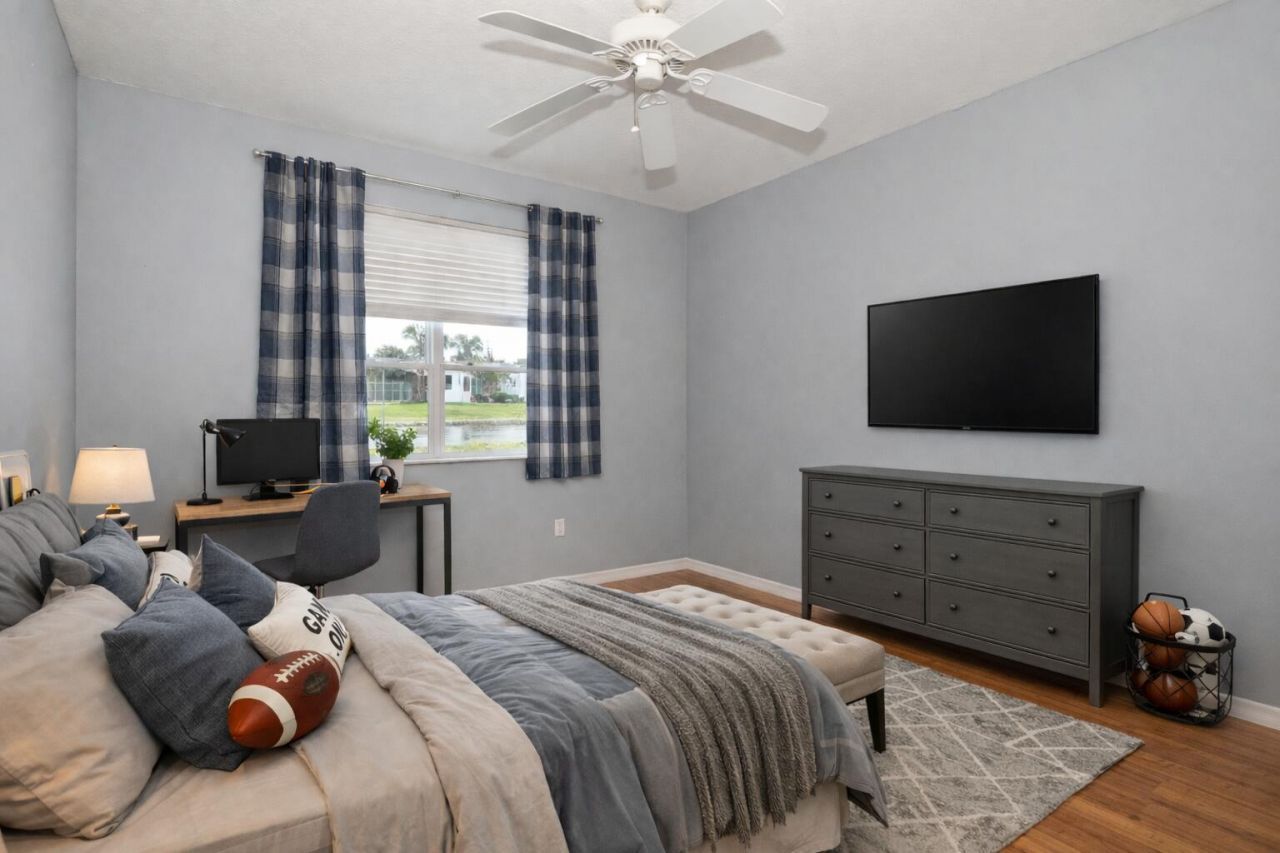 350 SW Lake Forest Way, Port Saint Lucie, FL 34986 Photo