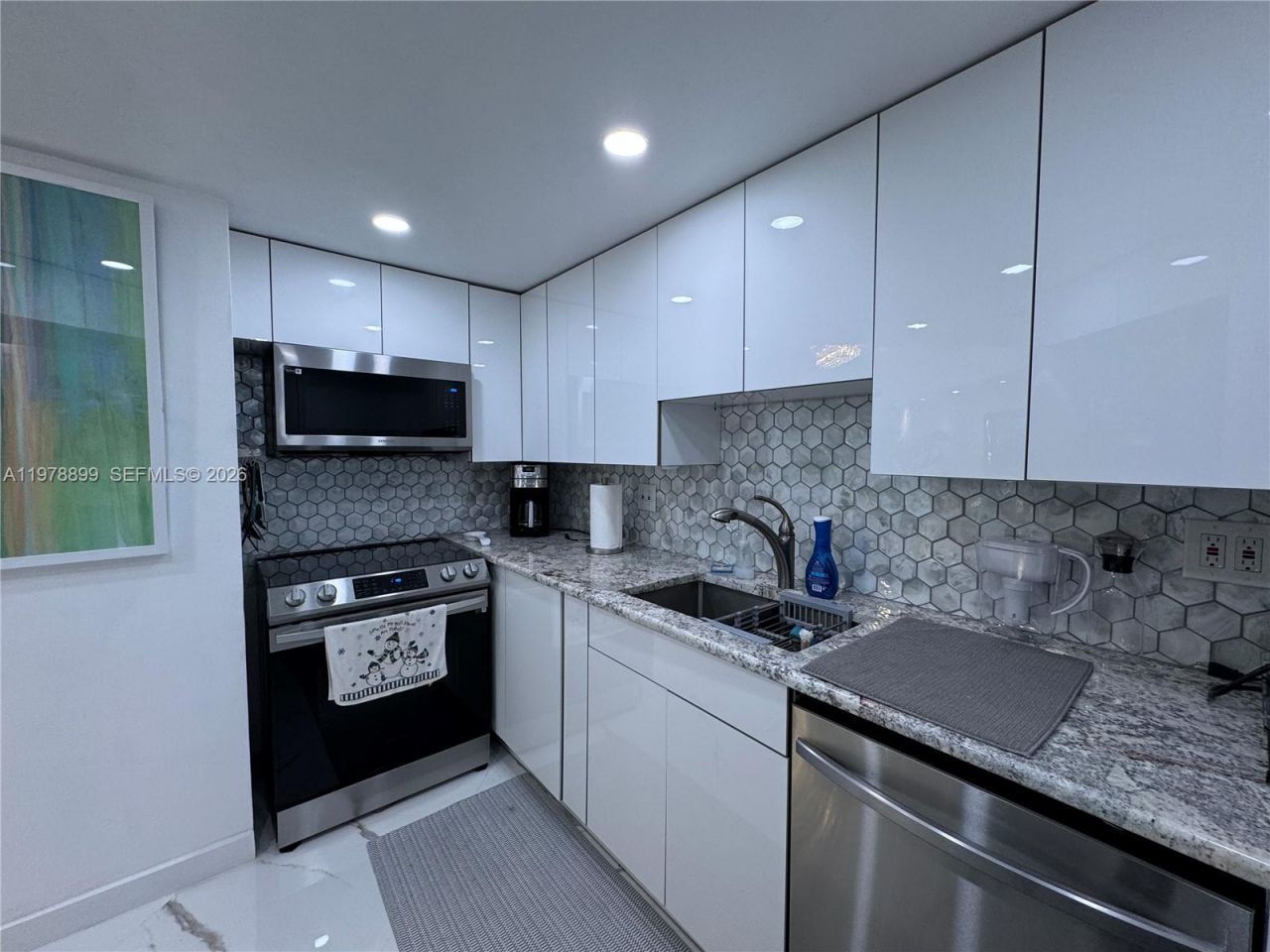 999 Brickell Bay Dr , Unit 710, Miami, FL 33131 Photo