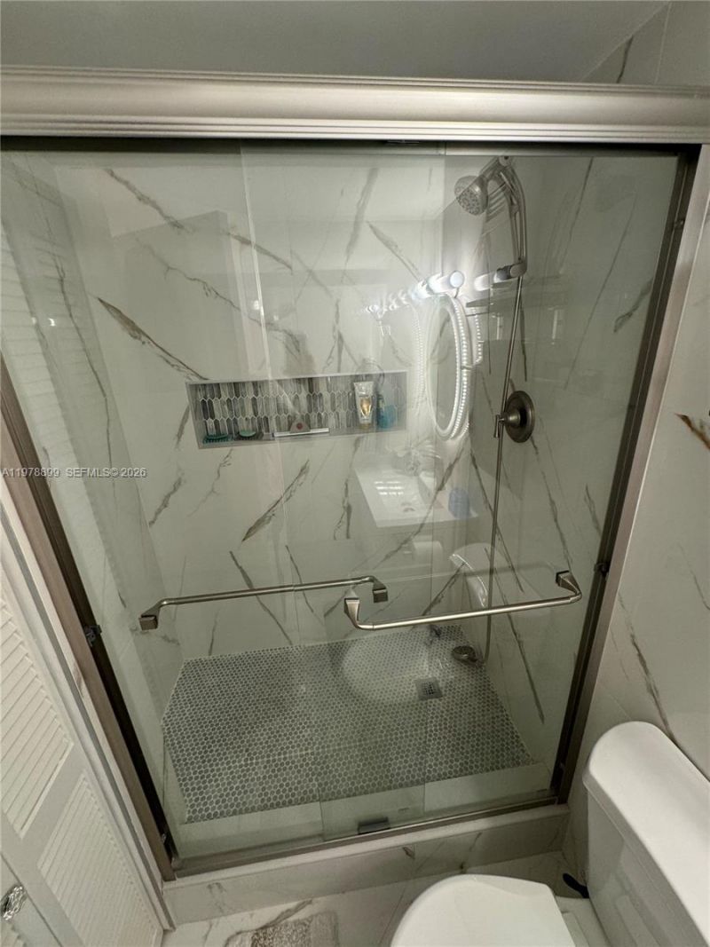 999 Brickell Bay Dr , Unit 710, Miami, FL 33131 Photo