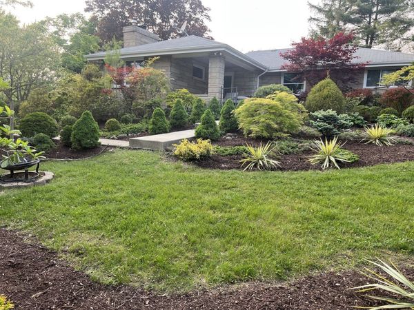 9240 S 87th Court , Hickory Hills, IL 60457