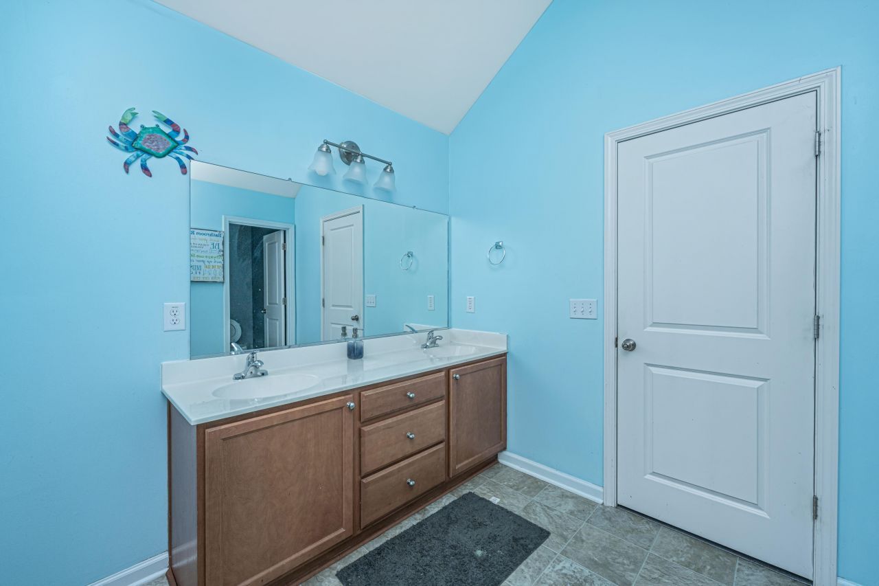 211 Cypress Forest Drive Photo 24