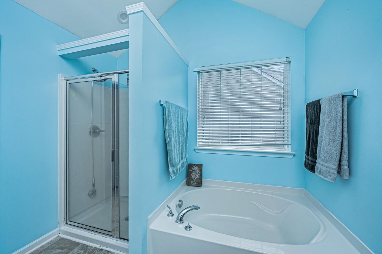 211 Cypress Forest Drive Photo 25