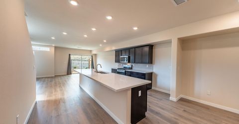 2389 Tecumseh Way, Unit 16, Sparks, NV 89436 Photo