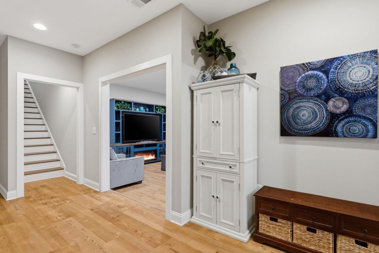 613 Collins Creek Dr. Photo 33