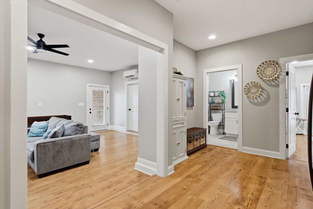 613 Collins Creek Dr. Photo 34