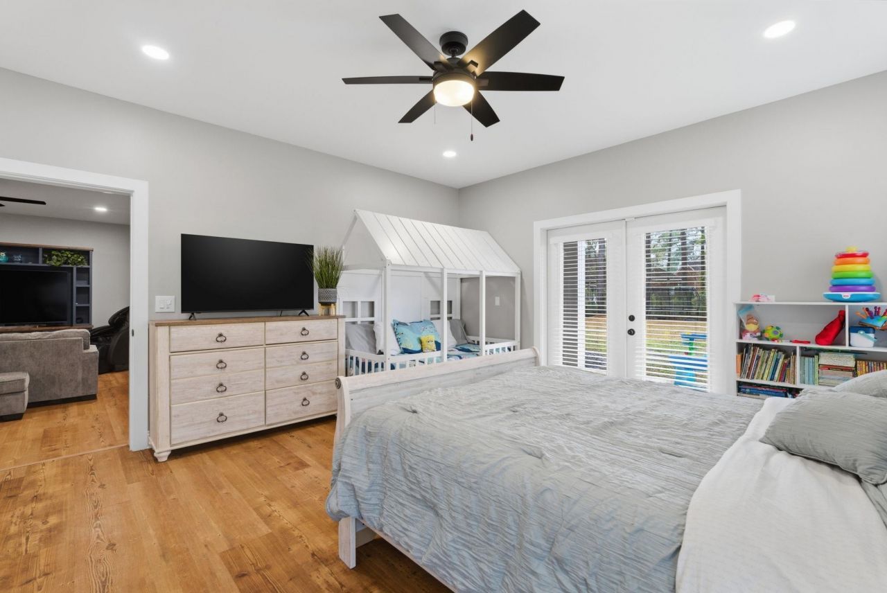 613 Collins Creek Dr. Photo 40