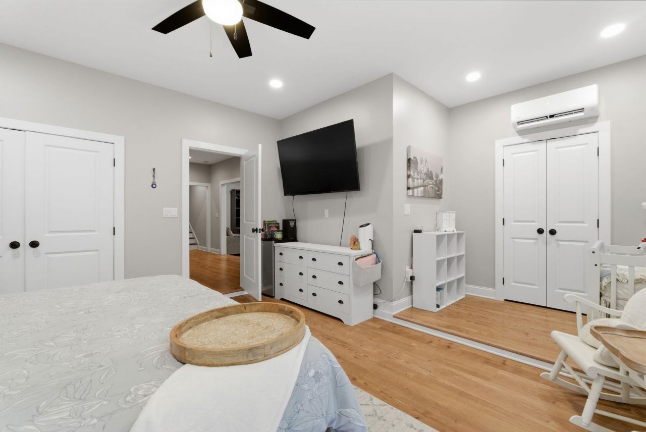 613 Collins Creek Dr. Photo 44