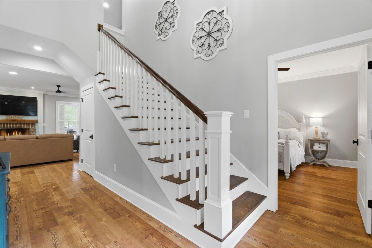 613 Collins Creek Dr. Photo 45