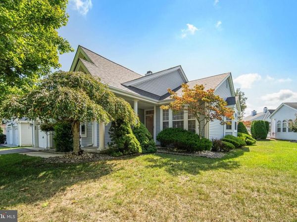 104 MIRAGE BOULEVARD, BARNEGAT, NJ 08005