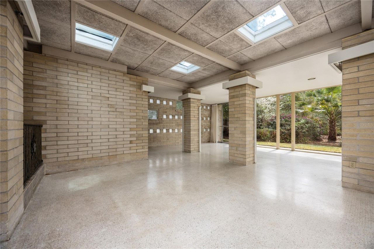 2010 NW 32nd Terrace, Gainesville, FL 32605 Photo