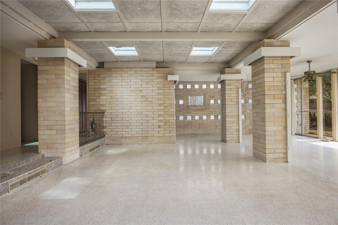 2010 NW 32nd Terrace, Gainesville, FL 32605 Photo