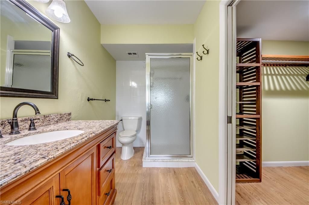 6725 Winkler Rd, Unit B-202, Fort Myers, FL 33919 Photo