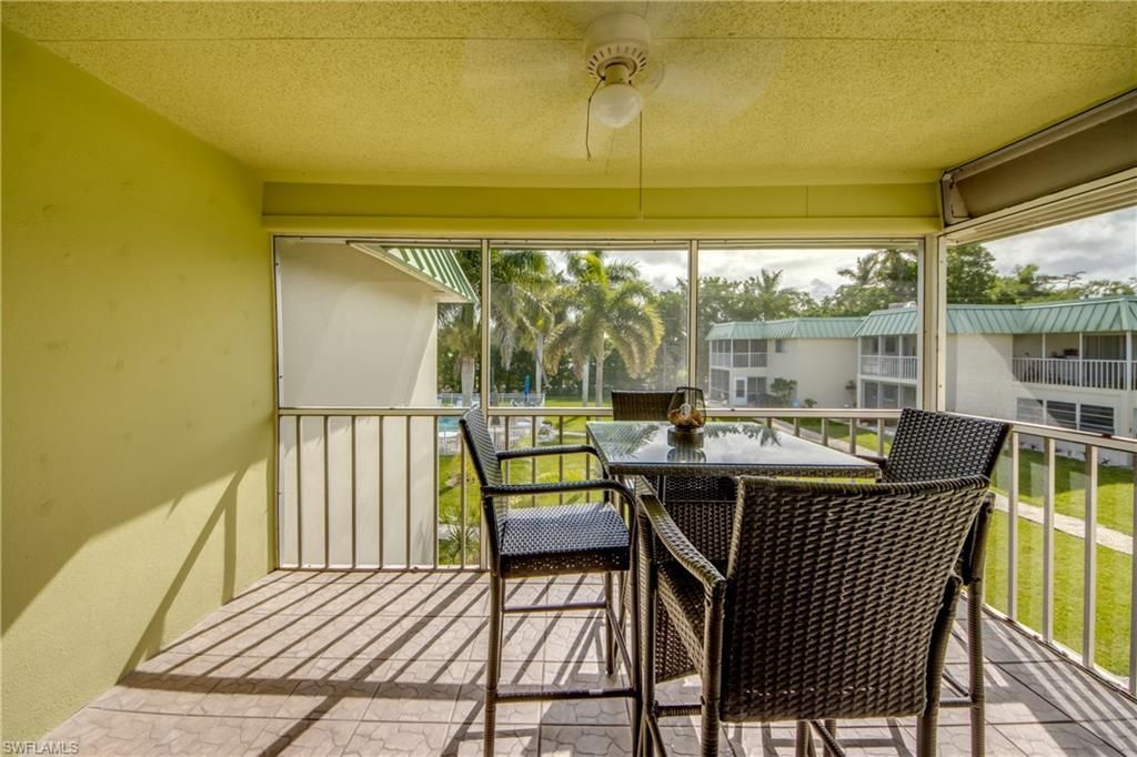 6725 Winkler Rd, Unit B-202, Fort Myers, FL 33919 Photo