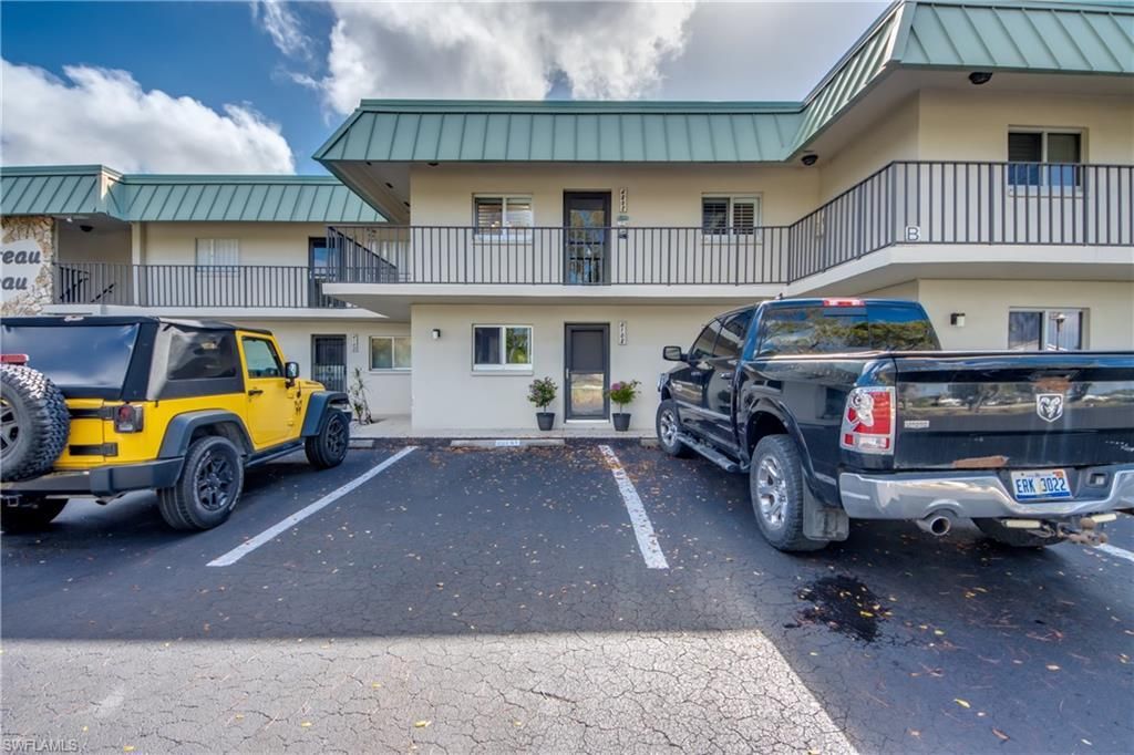 6725 Winkler Rd, Unit B-202, Fort Myers, FL 33919 Photo