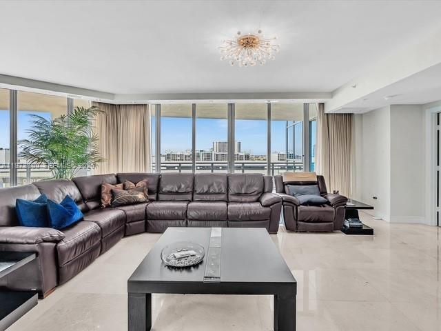 3535 S Ocean Dr, Unit 905, Hollywood, FL 33019 Photo