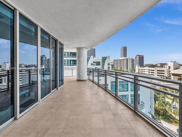 3535 S Ocean Dr, Unit 905, Hollywood, FL 33019 Photo