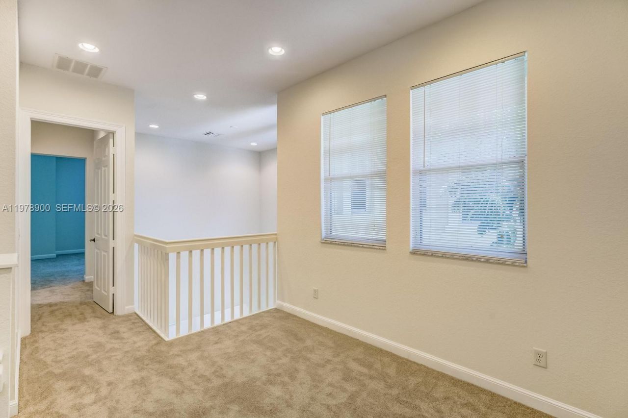 477 Pacific Grove Dr , Unit 2, West Palm Beach, FL 33401 Photo