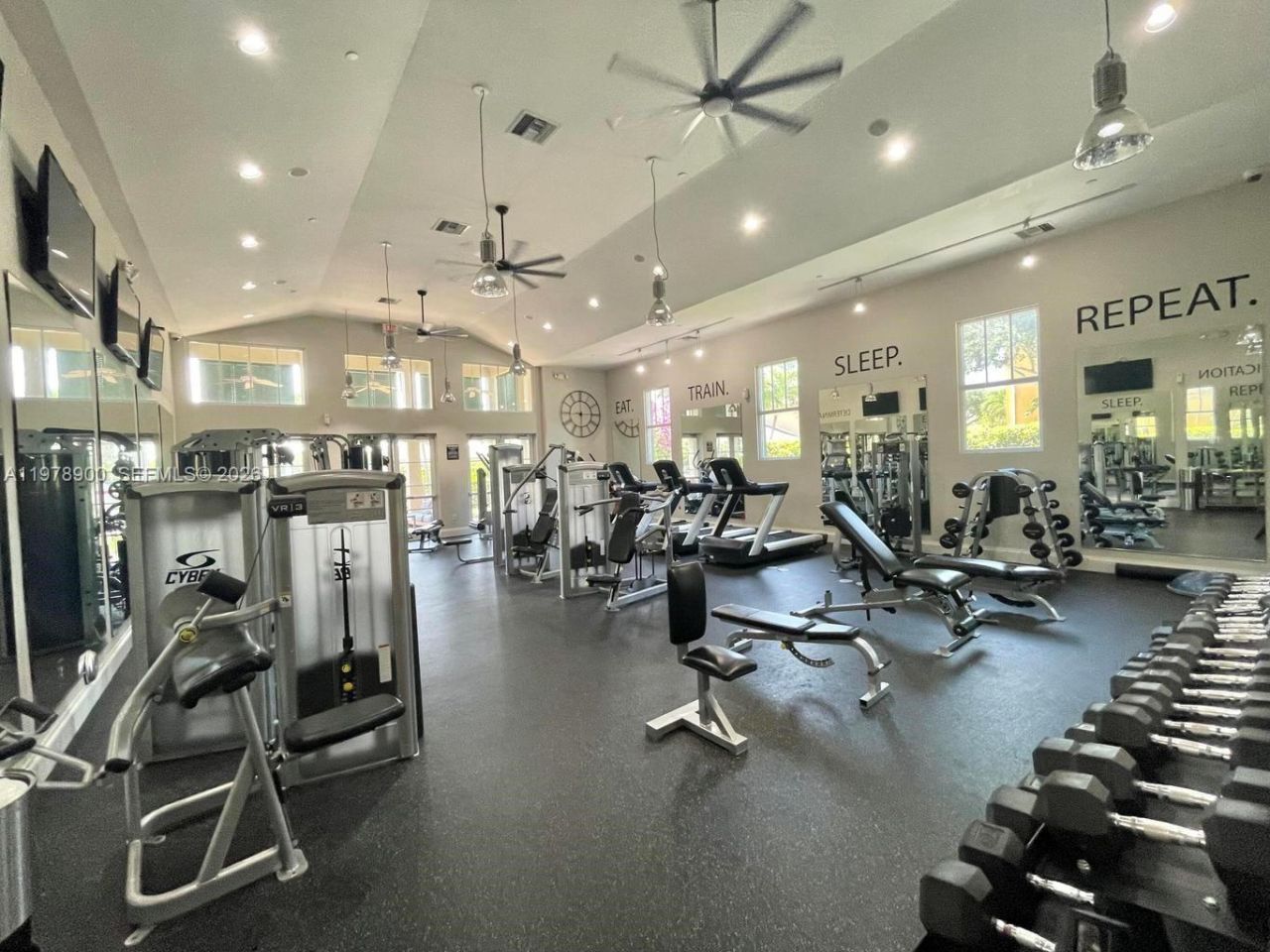 477 Pacific Grove Dr , Unit 2, West Palm Beach, FL 33401 Photo