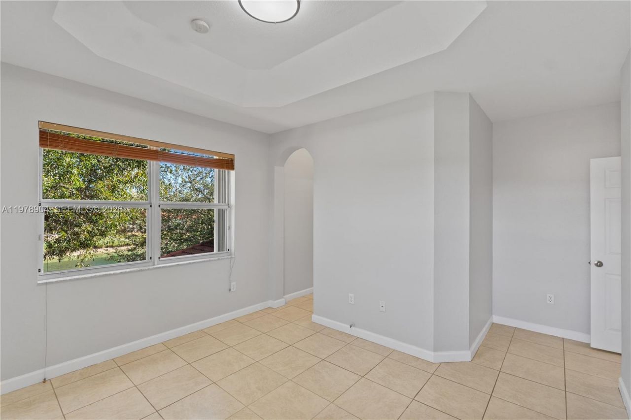 1655 NE 33rd Rd, Unit 102-4, Homestead, FL 33033 Photo