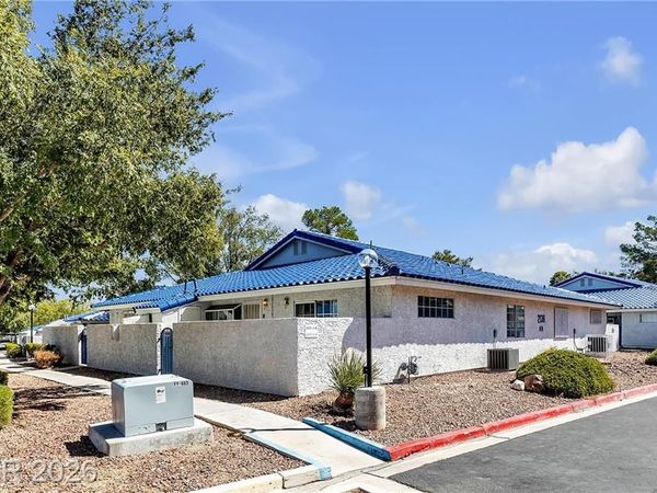 2136 Bavington Drive , Unit A, Las Vegas, NV 89108