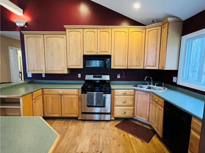 6453 Brandywine Drive, Andover, OH 44003 Photo 14