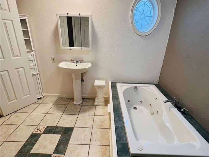 6453 Brandywine Drive, Andover, OH 44003 Photo 31