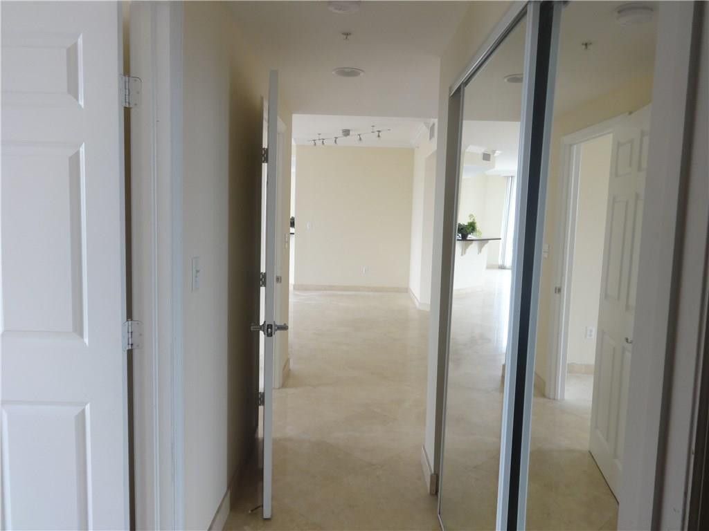 100 S Birch Rd, Unit 1106-B, Fort Lauderdale, FL 33316 Photo