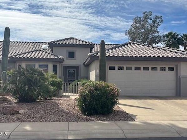 15463 W PRAIRIE DUNES Drive, Surprise, AZ 85374