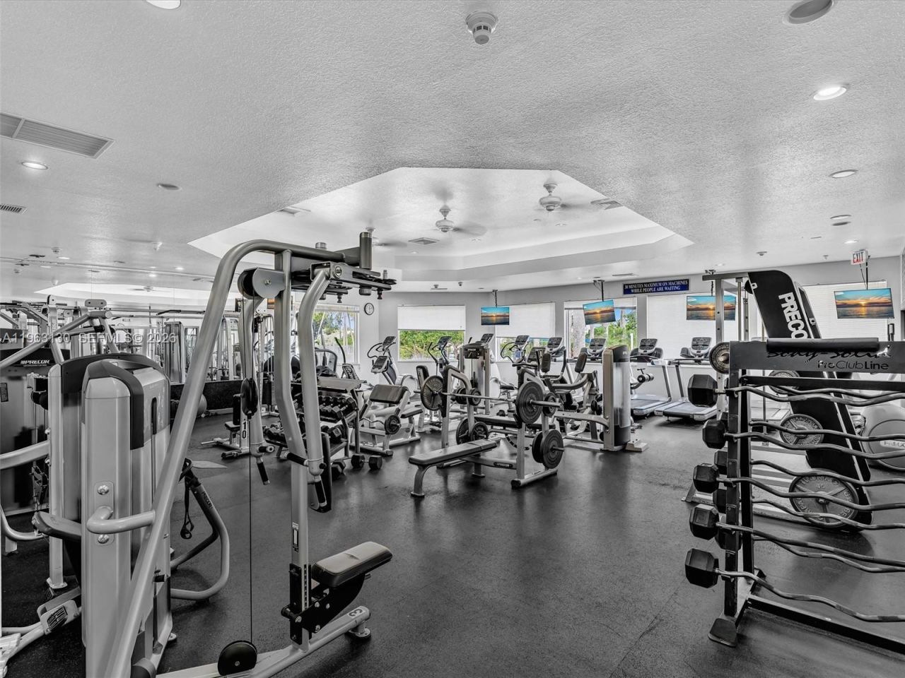 2237 NW 171st Ter, Pembroke Pines, FL 33028 Photo