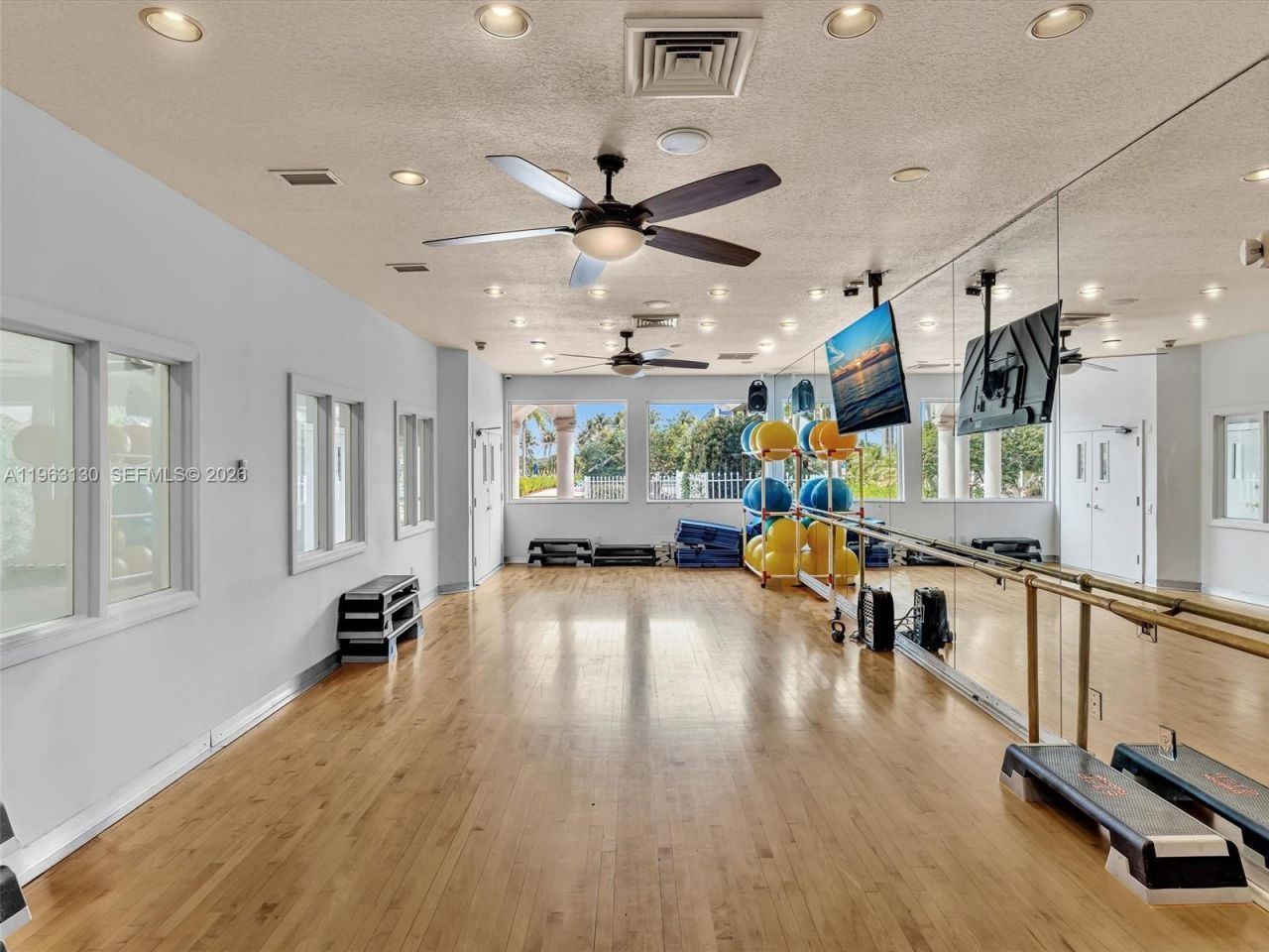 2237 NW 171st Ter, Pembroke Pines, FL 33028 Photo