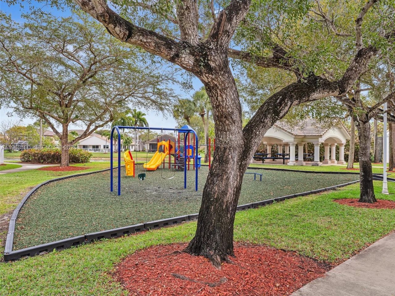 2237 NW 171st Ter, Pembroke Pines, FL 33028 Photo