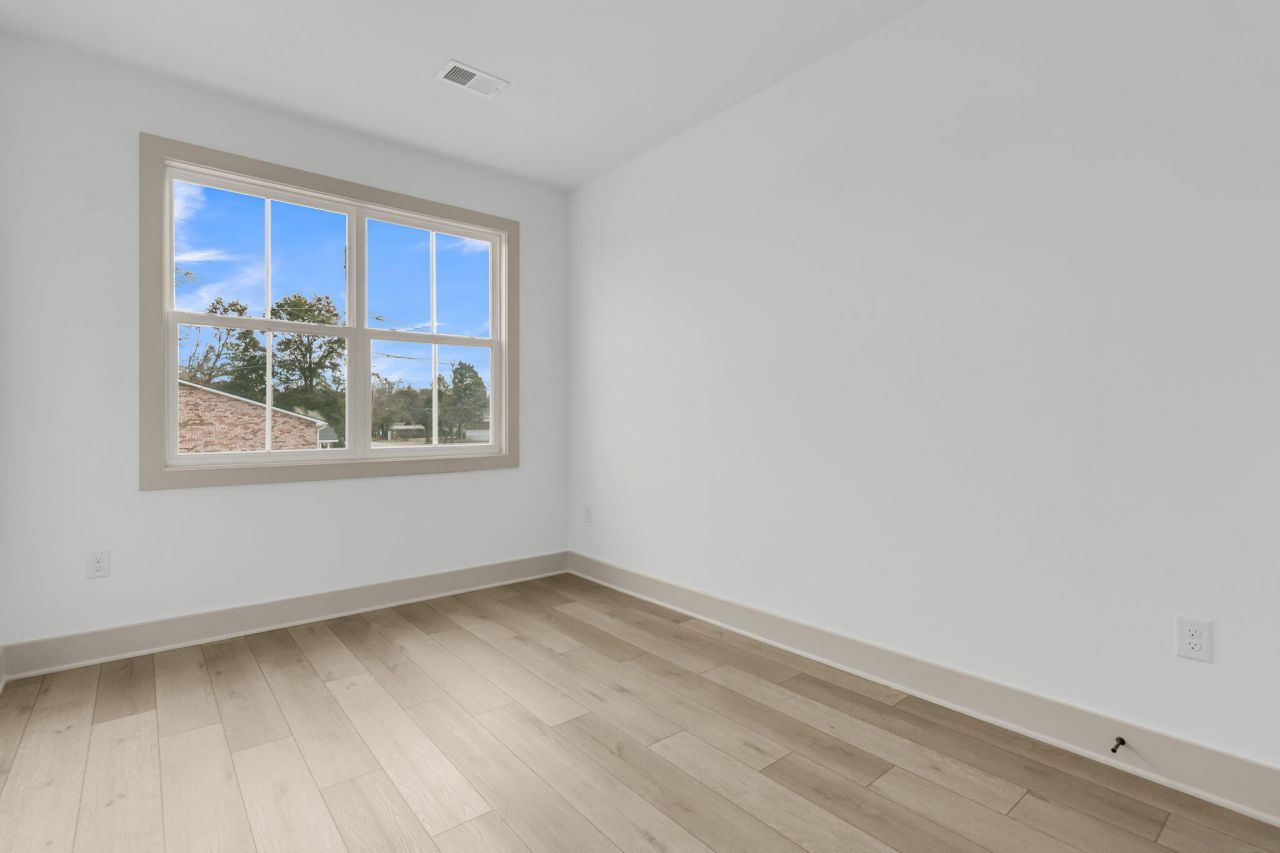 4019 Gravely Avenue Photo 13