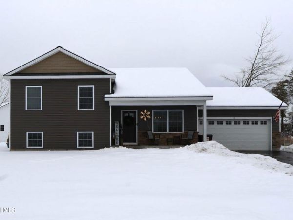 3 Luke Way, Kingsbury, NY 12839