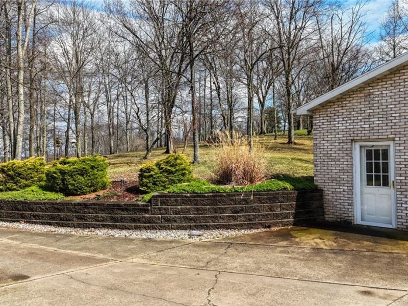 81 James Road, Fleming, OH 45729 Photo 6