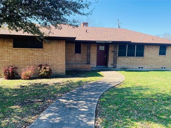 1315 Willow Creek Drive, Lancaster, TX 75146