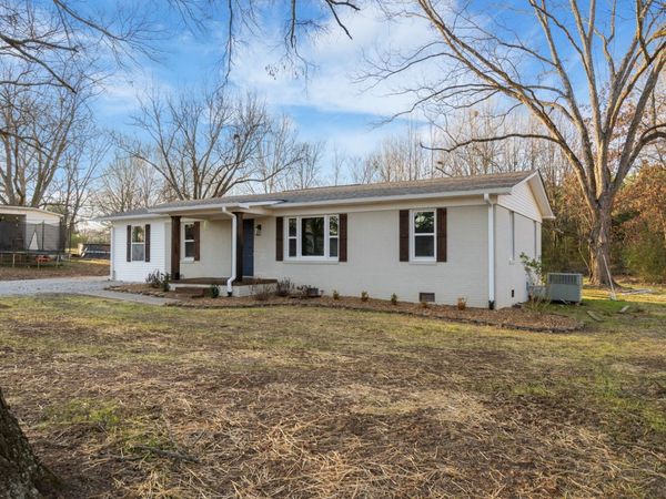 871 Northwood Dr , Huntingdon, TN 38344