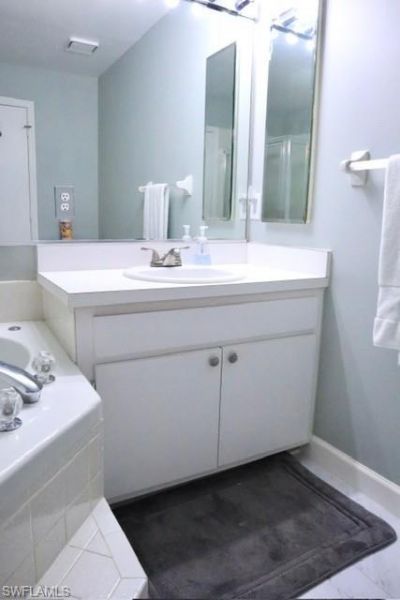 4276 Island Cir, Unit A, Fort Myers, FL 33919 Photo