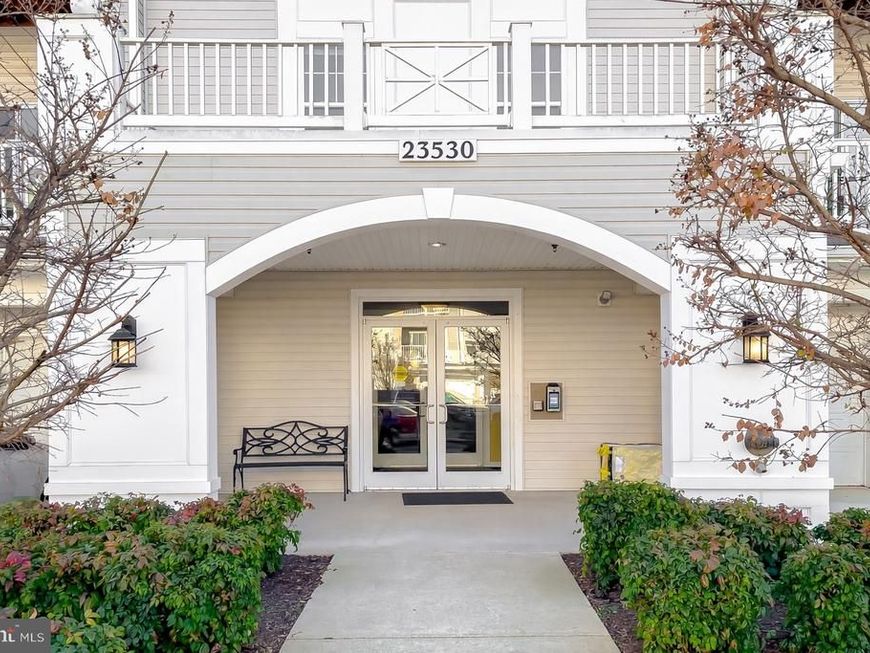 23530 F D R Boulevard, Unit 206, California, MD 20619 Main Photo