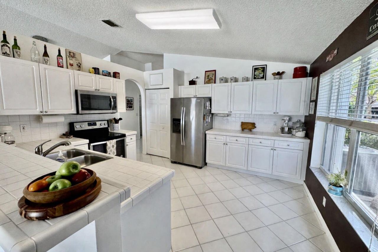 2865 SW 180th Avenue, Miramar, FL 33029 Photo